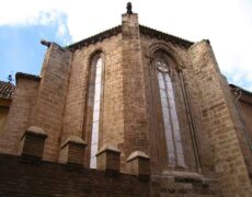 Paseando por la histórica Iglesia de San Juan del Hospital: una joya del turismo en Valencia